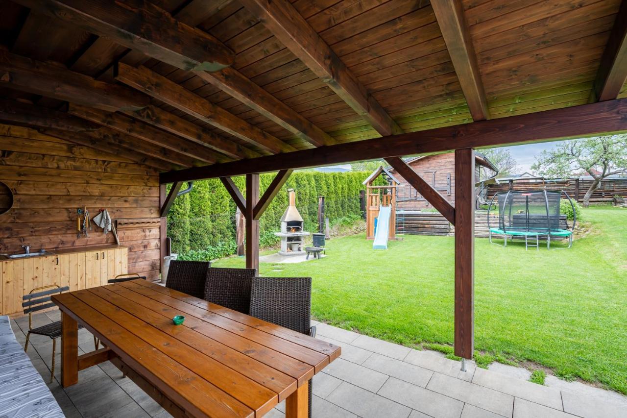 Drevenica Emilka, 5 Min Restauracia, Z Terasy Vyhlad Na Kralovu Holu A Polomske Ocko, Gril, Ohnisko, Kotlik Villa Breznóbánya Kültér fotó
